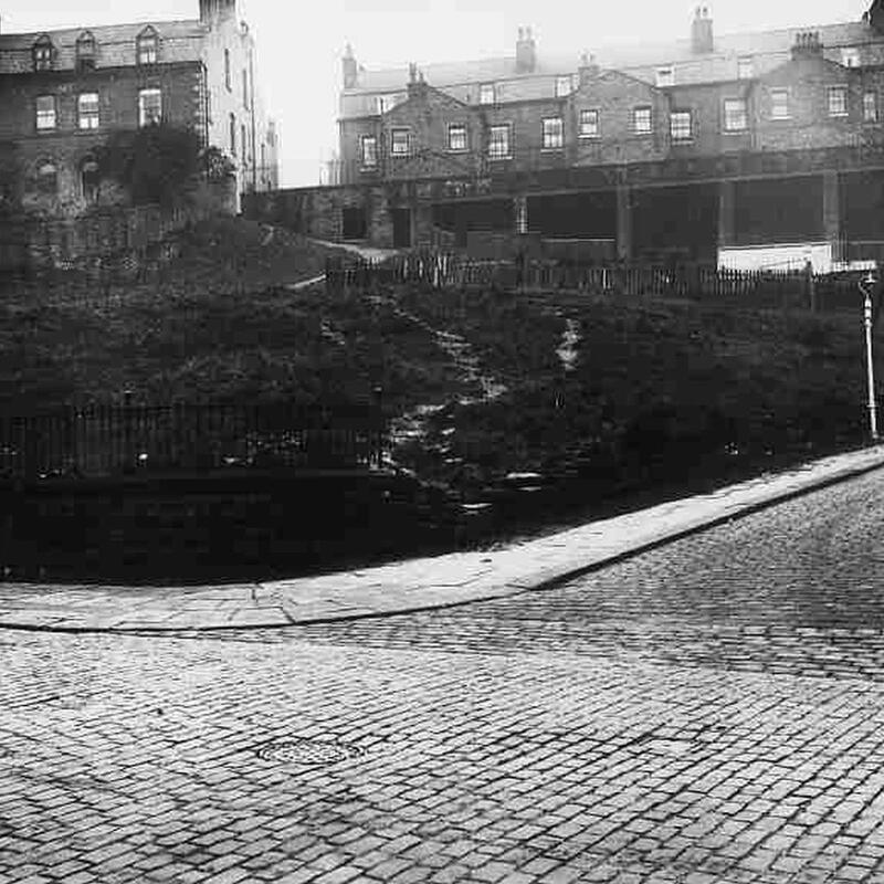 From Bolton St, up to Callender St &amp; Albert. St. Terrace.  Called Grants Ground.Post war.  Houses all demolished before 1960