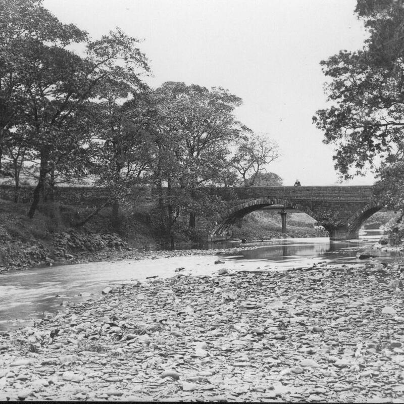 Chasewheel Bridge, River Irwell, Summerseat