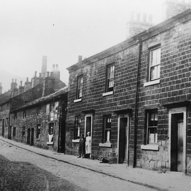 Along Carr St towards. Early 1930s. Before demolition in 1935