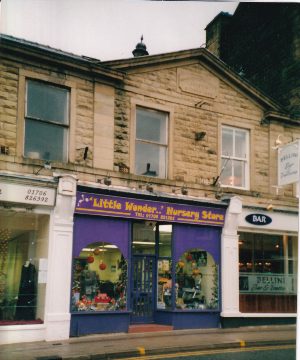 Bolton Street 1980s & 1990s
17-Buildings and the Urban Environment-05-Street Scenes-031 Bolton Street
Keywords: 1980