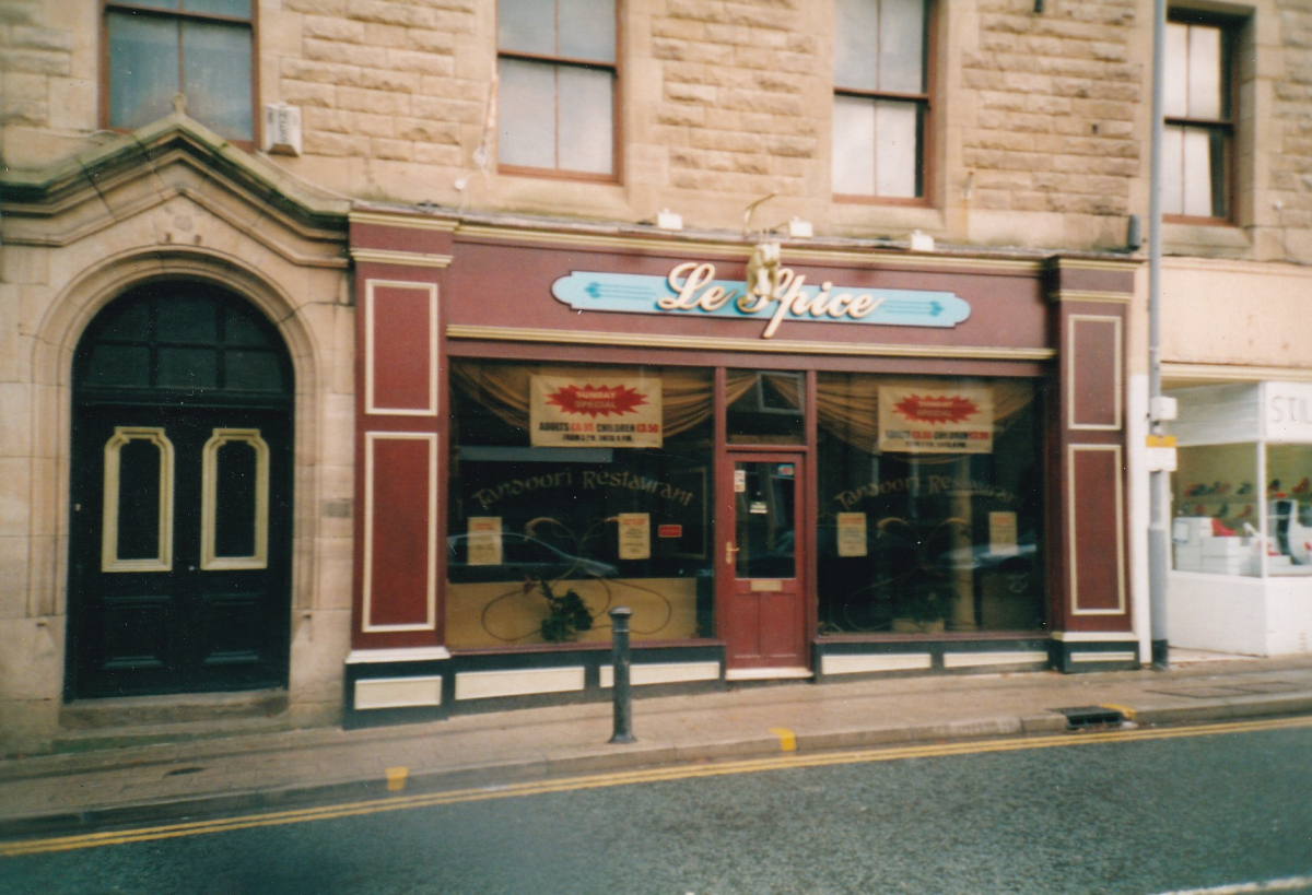 Bolton Street 1980s & 1990s
17-Buildings and the Urban Environment-05-Street Scenes-031 Bolton Street
Keywords: 1980