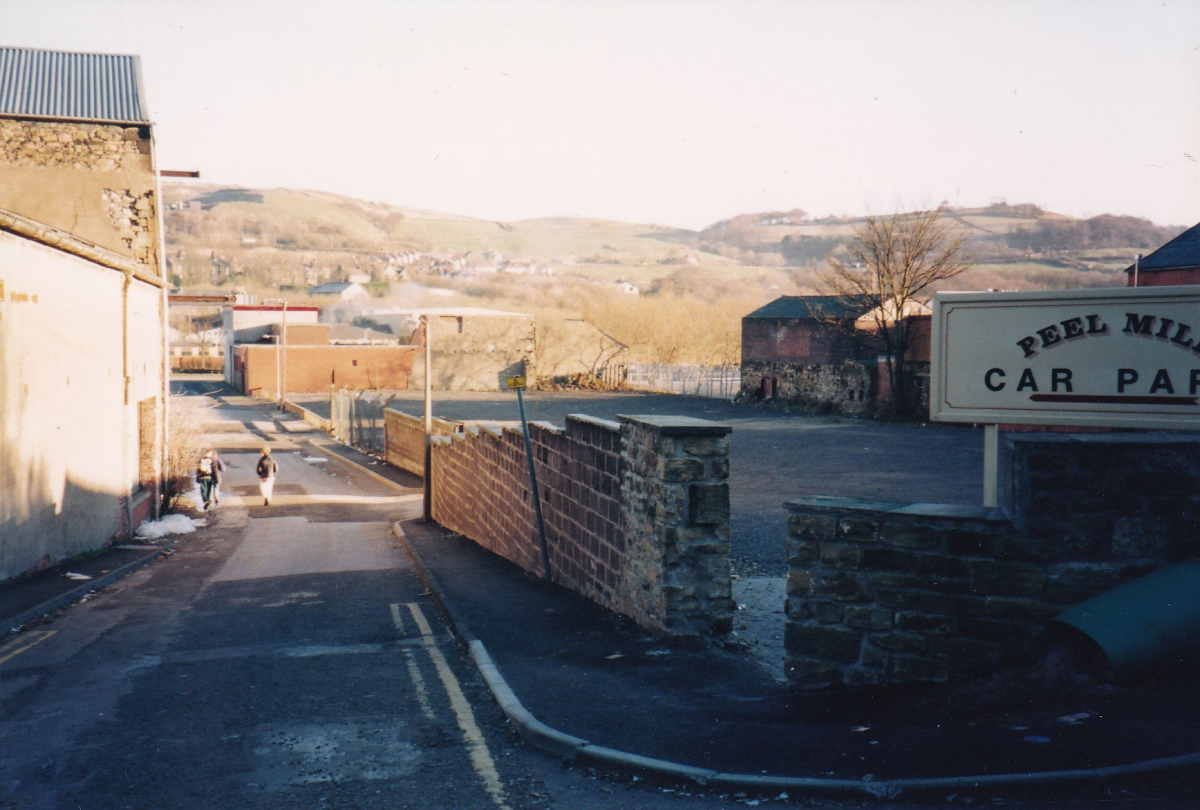 Peel Mill Car Park on right looking down Irwell St off Princess St towards Railway St 
02-Industry-01-Mills-009-Peel Mill,Ramsbottom
Keywords: 1980