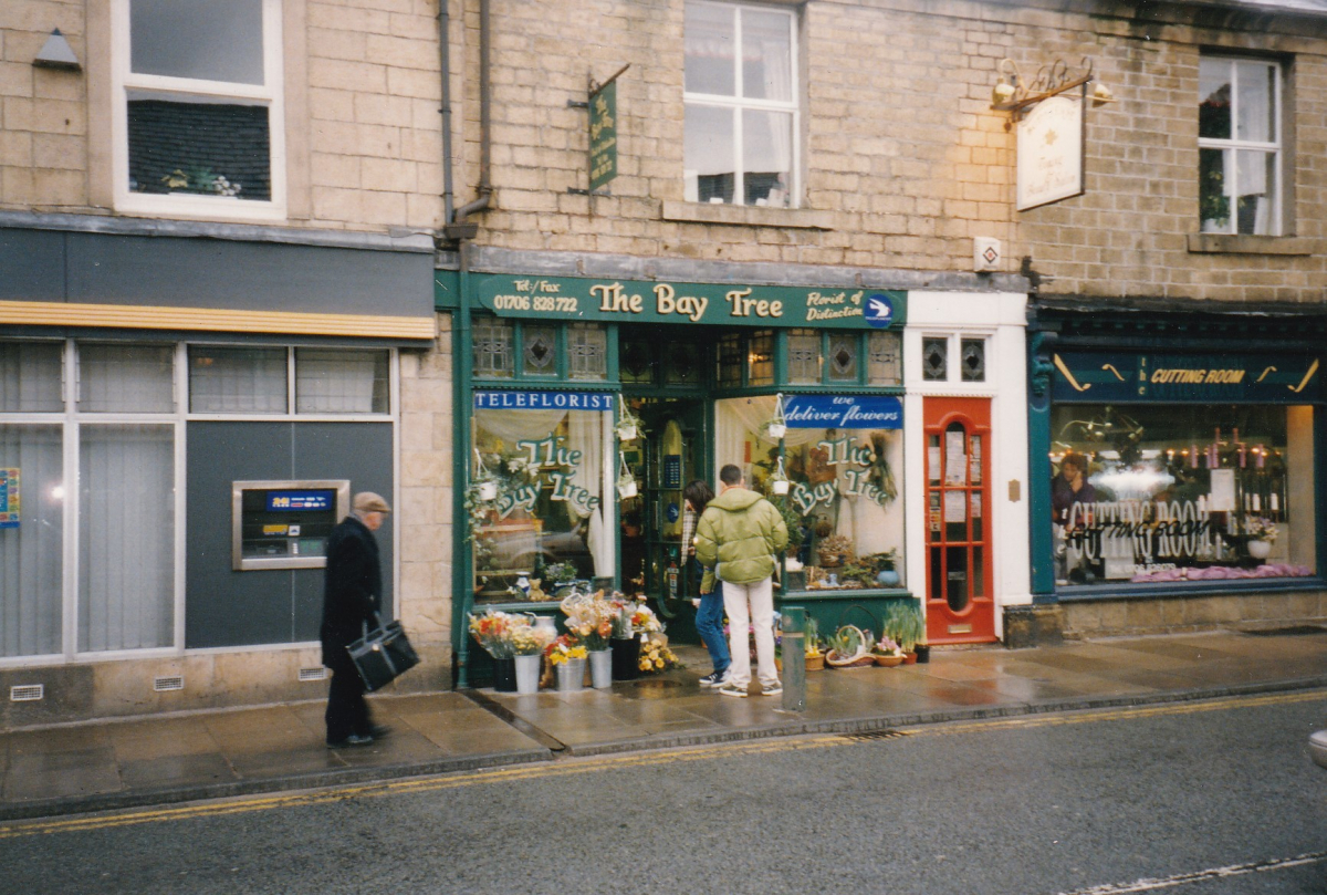 The Bay Tree Florists - Bolton Street
17-Buildings and the Urban Environment-05-Street Scenes-031 Bolton Street
Keywords: 1980