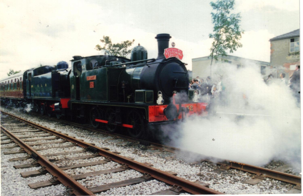 First steam train 
14-Leisure-04-Events-007-Return of Steam 1987
Keywords: 1987