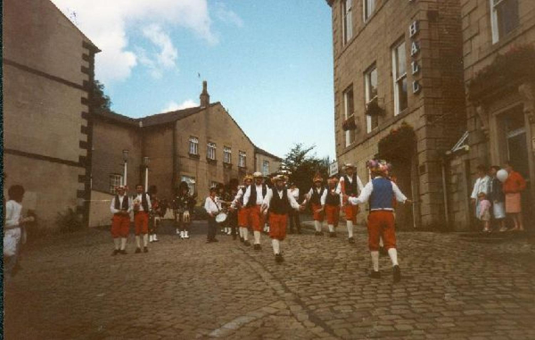 Morris dancing in Market Place 
17-Buildings and the Urban Environment-05-Street Scenes-017-Market Place
Keywords: 1987