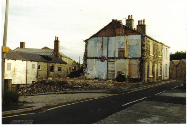 Demolition of Silver St 
17-Buildings and the Urban Environment-05-Street Scenes-024-Silver Street
Keywords: 1988