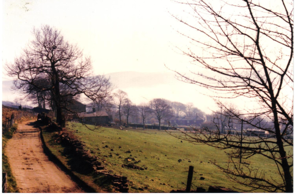 Moorbottom Road , Holcombe 
18-Agriculture and the Natural Environment-03-Topography and Landscapes-001-Holcombe Hill
Keywords: 1989