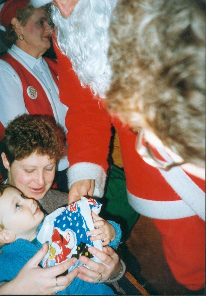 James Hibbert and mum on the Santa Special - Dec 89 
14-Leisure-04-Events-000-General

Keywords: 1990