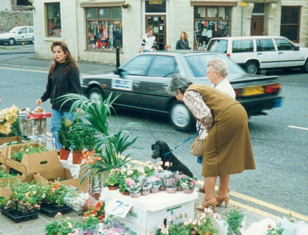 Spring Bank Weekend - market stall outside the station 
14-Leisure-04-Events-006-Markets
Keywords: 1991