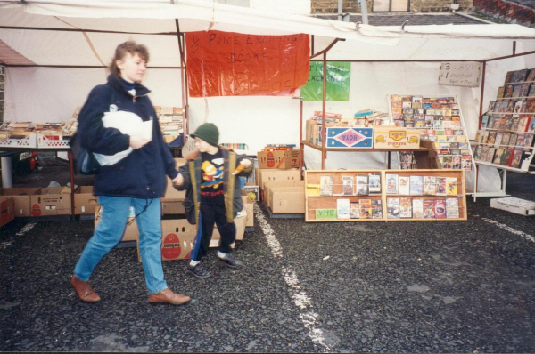 Saturday Market  all the different stalls are shown 
14-Leisure-04-Events-006-Markets
Keywords: 1995