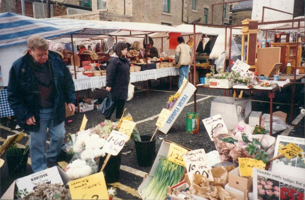 Saturday Market  all the different stalls are shown 
14-Leisure-04-Events-006-Markets
Keywords: 1996