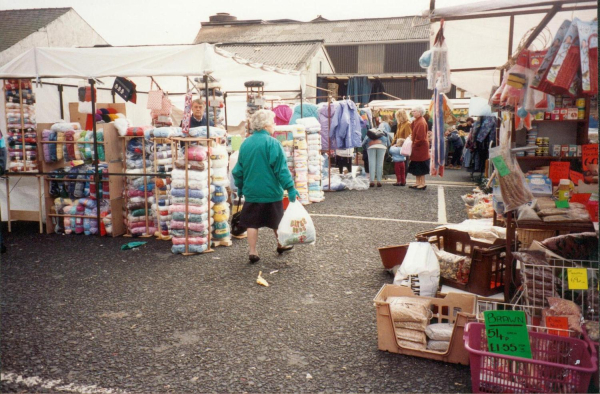 Saturday Market  all the different stalls are shown 
14-Leisure-04-Events-006-Markets
Keywords: 1996