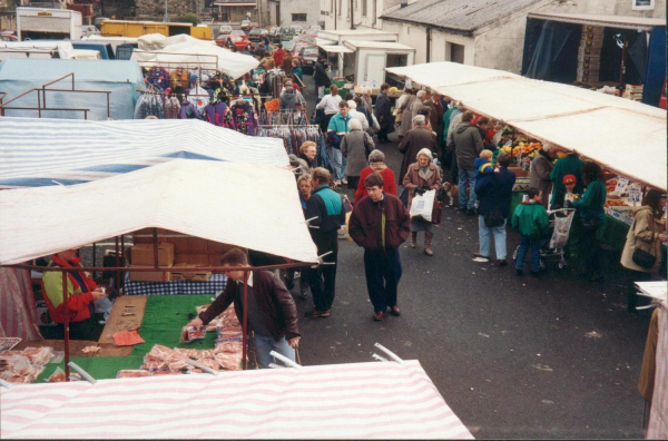 Saturday Market  all the different stalls are shown 
14-Leisure-04-Events-006-Markets
Keywords: 1997