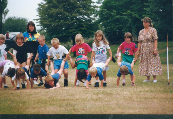 St Paul's school sports day
06-Religion-01-Church Buildings-001-Church of England  - St. Paul, Bridge Street, Ramsbottom
Keywords: 1992