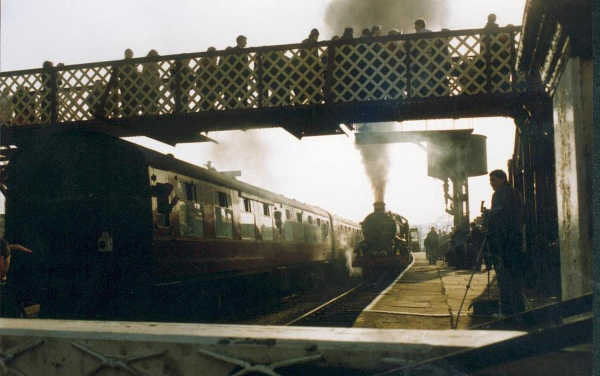 Ramsbottom Railway station 
16-Transport-03-Trains and Railways-000-General
Keywords: 1993