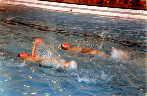 School swimming gala Ramsbottom baths
14-Leisure-02-Sport and Games-000-General
Keywords: 1994