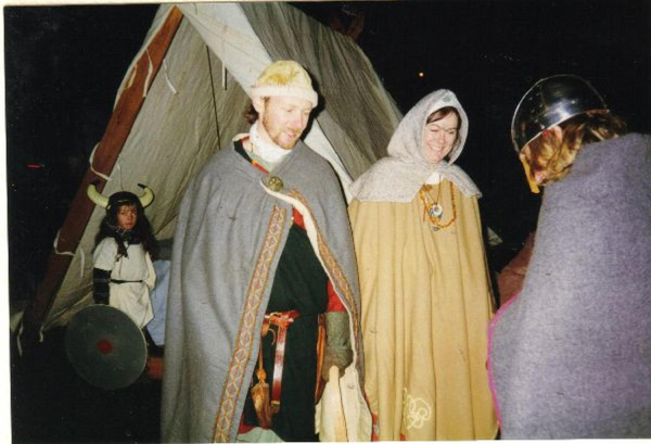 Viking family at Rammy Wharf 
09-People and Family-02-People-000-General
Keywords: 1995