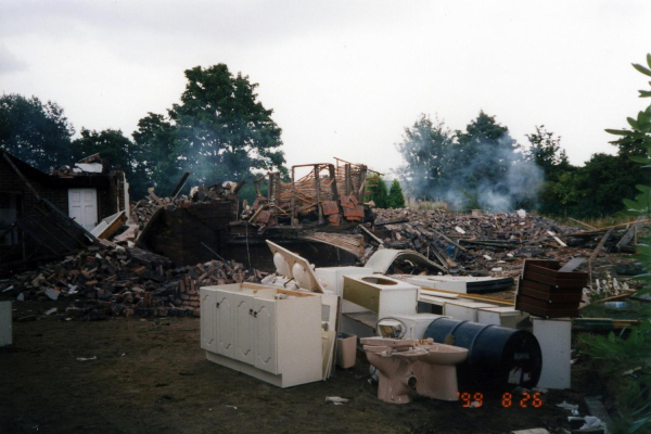 Aftermath - Woodhey House 
17-Buildings and the Urban Environment-05-Street Scenes-013-Holcombe Brook Area
Keywords: 1999