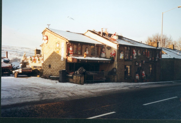 Christmas Shuttleworth Style 
to be catalogued
Keywords: 2001