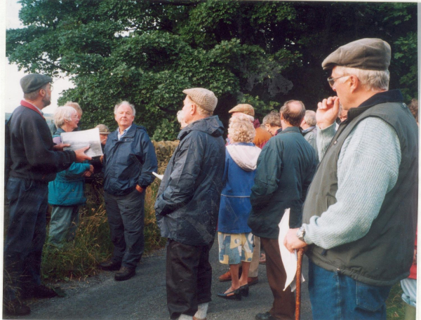 Heritage Society guided walk - Helmshore
01-Ramsbottom Heritage Society-01-RHS Activities-000-General
Keywords: 2001