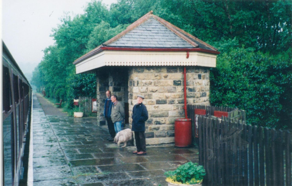 Irwell Vale Station 
to be catalogued
Keywords: 2001