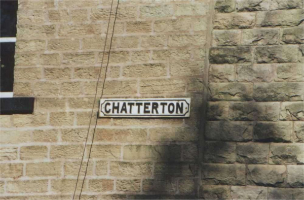 Chatterton sign
17-Buildings and the Urban Environment-05-Street Scenes-032 Chatterton Area
Keywords: 2003