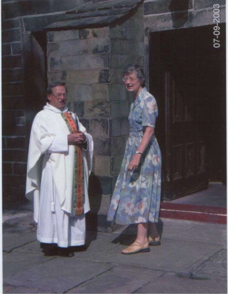 Rev Gerald Higham after last service - Edenfield Parish
to be catalogued
Keywords: 2003