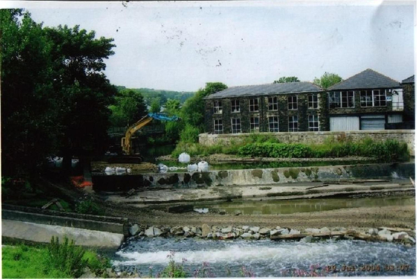 Repairing the weir 
17-Buildings and the Urban Environment-05-Street Scenes-021-Peel Brow area
Keywords: 0