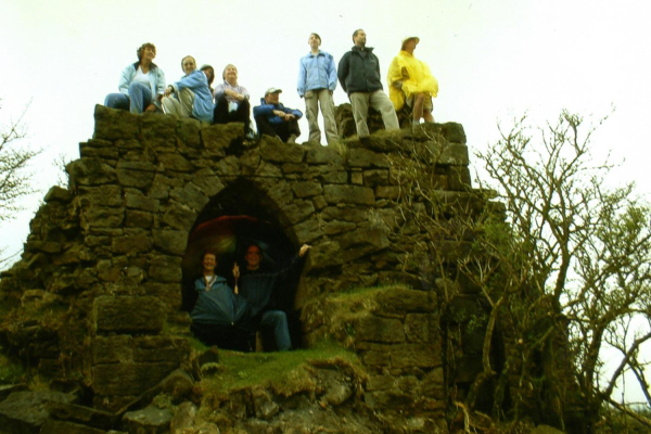 Family walk to Grant's Tower 
08- History-01-Monuments-001-Grant's Tower
Keywords: 2006