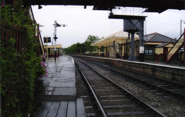 Nee canopy at Ramsbottom Station 
16-Transport-03-Trains and Railways-000-General

Keywords: 2007