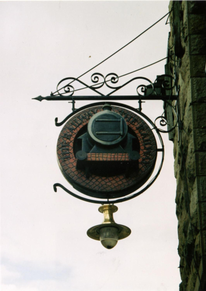 Pub signs in Ramsbottom - The Railway
to be catalogued
Keywords: 2008