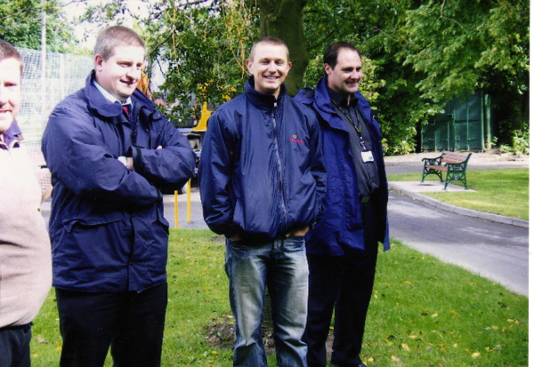 Watching the stone being erected in Nuttall Park
14-Leisure-01-Parks and Gardens-001-Nuttall Park General
Keywords: 2008