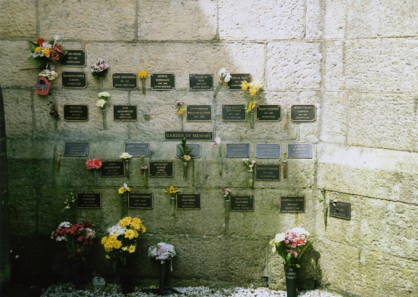 Garden of Memory, St Paul's Church - July 2011
06-Religion-01-Church Buildings-001-Church of England  - St. Paul, Bridge Street, Ramsbottom
Keywords: 2011
