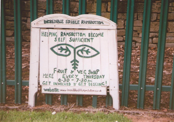 Hearth of the Ram car park - Incredible Edible sign 
14-Leisure-05-Pubs-011-Good Samaritan then Hearth of the Ram

Keywords: 2012