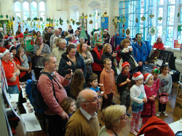 Church & School Christmas Fair - 30 November 2013  
05-Education-01-Primary Schools-011-Edenfield Primary School

Keywords: 2013