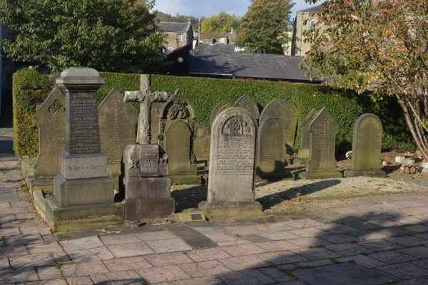 Grave stones next to St Paul's, Bridge Street
17-Buildings and the Urban Environment-05-Street Scenes-003-Bridge Street
Keywords: 2016