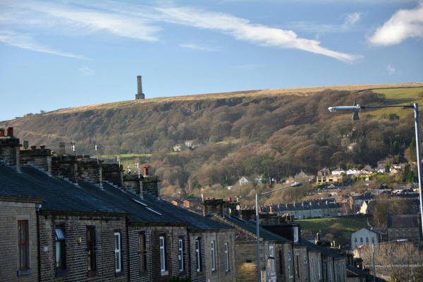 Peel Brow Viewpoint 
17-Buildings and the Urban Environment-05-Street Scenes-021-Peel Brow area
Keywords: 2016