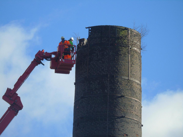 Mondi Chimney being reduced in size 
02-Industry-01-Mills-010-Ramsbottom Paper Mill,Peel Bridge,Ramsbottom
Keywords: 0