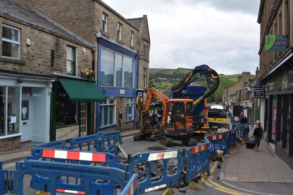 Bridge Street closed for gas main repairs
17-Buildings and the Urban Environment-05-Street Scenes-003-Bridge Street
Keywords: 2016