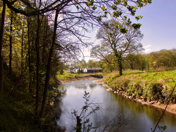 The River Irwell at Chatterton 
17-Buildings and the Urban Environment-05-Street Scenes-032 Chatterton Area
Keywords: 2017