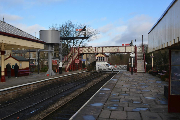 Ramsbottom Station and the Valiant on the 4th Feb 2017 
16-Transport-03-Trains and Railways-000-General
Keywords: 2017