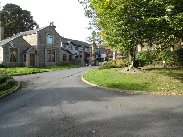 House in Ramsbottom Cemetery and houses on Cemetery Lane
17-Buildings and the Urban Environment-05-Street Scenes-007-Cemetery Road
Keywords: 2018