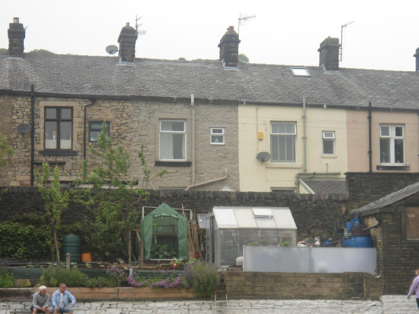 Back of houses on Garret St taken from Buchanan Sport & Social Club
14-Leisure-05-Pubs-035-Buchanan Sports and Social Club
Keywords: 2018