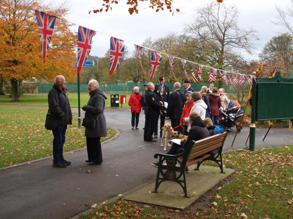 Memorial stone Unveiling Nuttall Park Sunday November 4th 2018 Crowds gathering
14-Leisure-01-Parks and Gardens-001-Nuttall Park General
Keywords: 2018