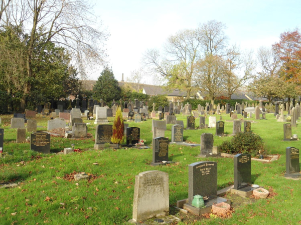 Ramsbottom Cemetery & Peel Tower
17-Buildings and the Urban Environment-05-Street Scenes-007-Cemetery Road
Keywords: 2018