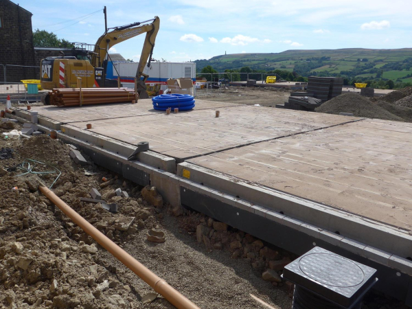 Starting to build 8 houses at Pilgrim Gardens, Market St, Edenfield  
17-Buildings and the Urban Environment-05-Street Scenes-011-Edenfield
Keywords: 2018