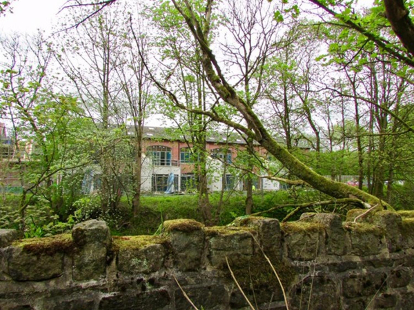 Re-Building of the houses and the bridge on the Island at Summerseat  
17-Buildings and the Urban Environment-05-Street Scenes-028-Summerseat Area
Keywords: 2018