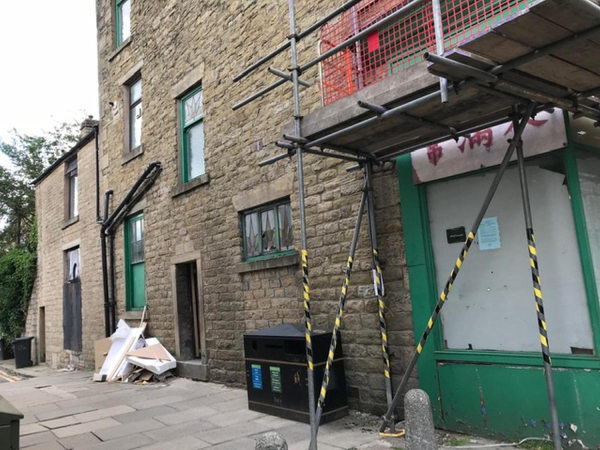 .? the End of Yummy Takeaway, now Signature bar, Bridge Street
17-Buildings and the Urban Environment-05-Street Scenes-003-Bridge Street
Keywords: 2018