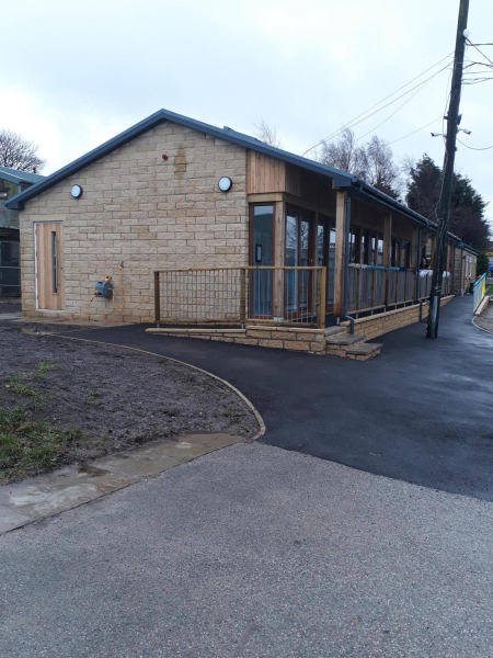 New build at Bleakholt Animal Sanctuary 
17-Buildings and the Urban Environment-05-Street Scenes-023-Shuttleworth Area
Keywords: 2018