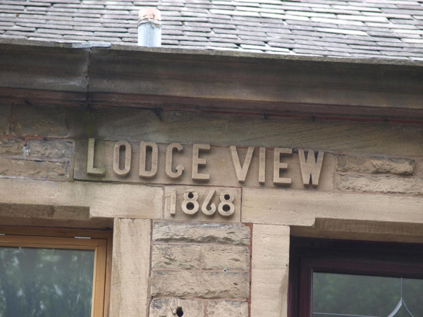 Date and House Stones on Buildings on Bolton Street - Lodge View 1868 
17-Buildings and the Urban Environment-05-Street Scenes-002-Bolton Road West
Keywords: 2019